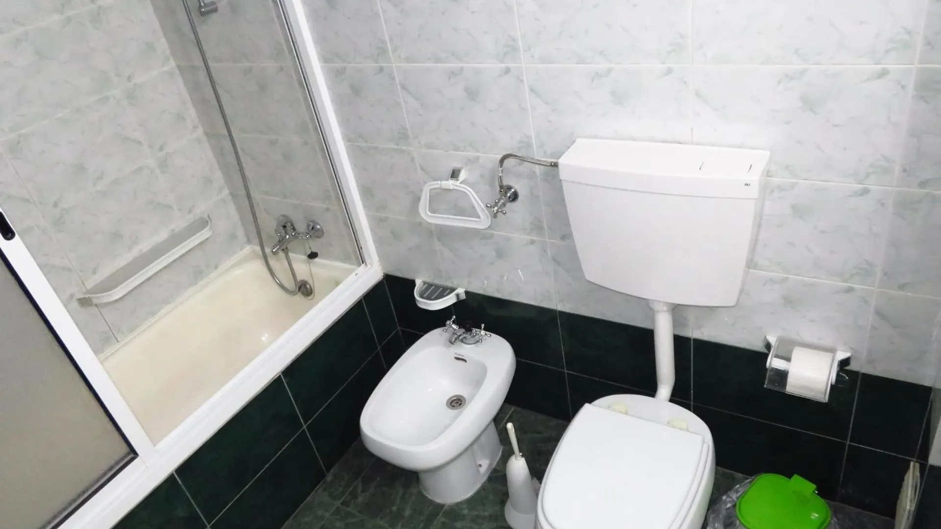 Apartamentos Carolino Monte Gordo