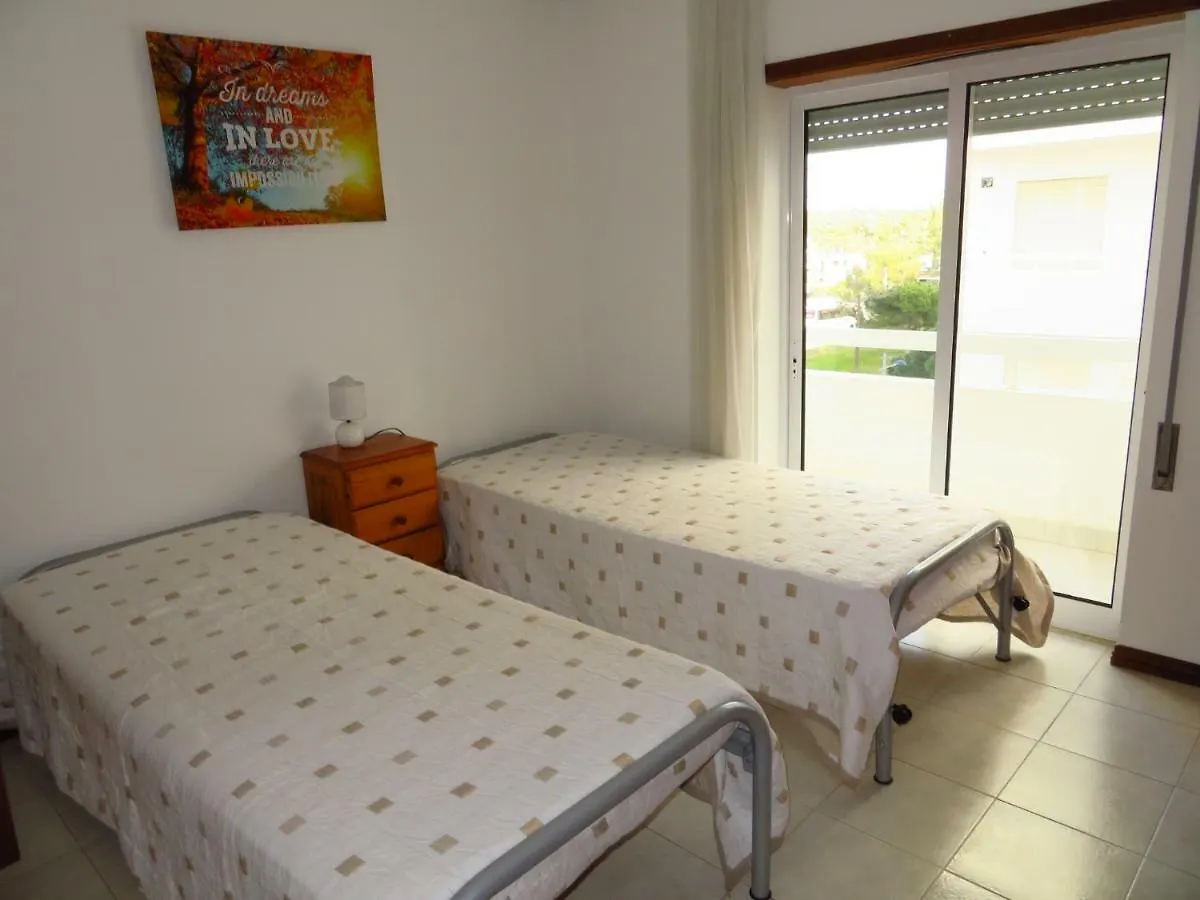 Apartamentos Carolino Monte Gordo 0*,  Portugal